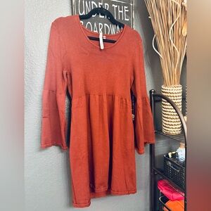 Collection B Ribbed Knit Dress in Rust. Size PL